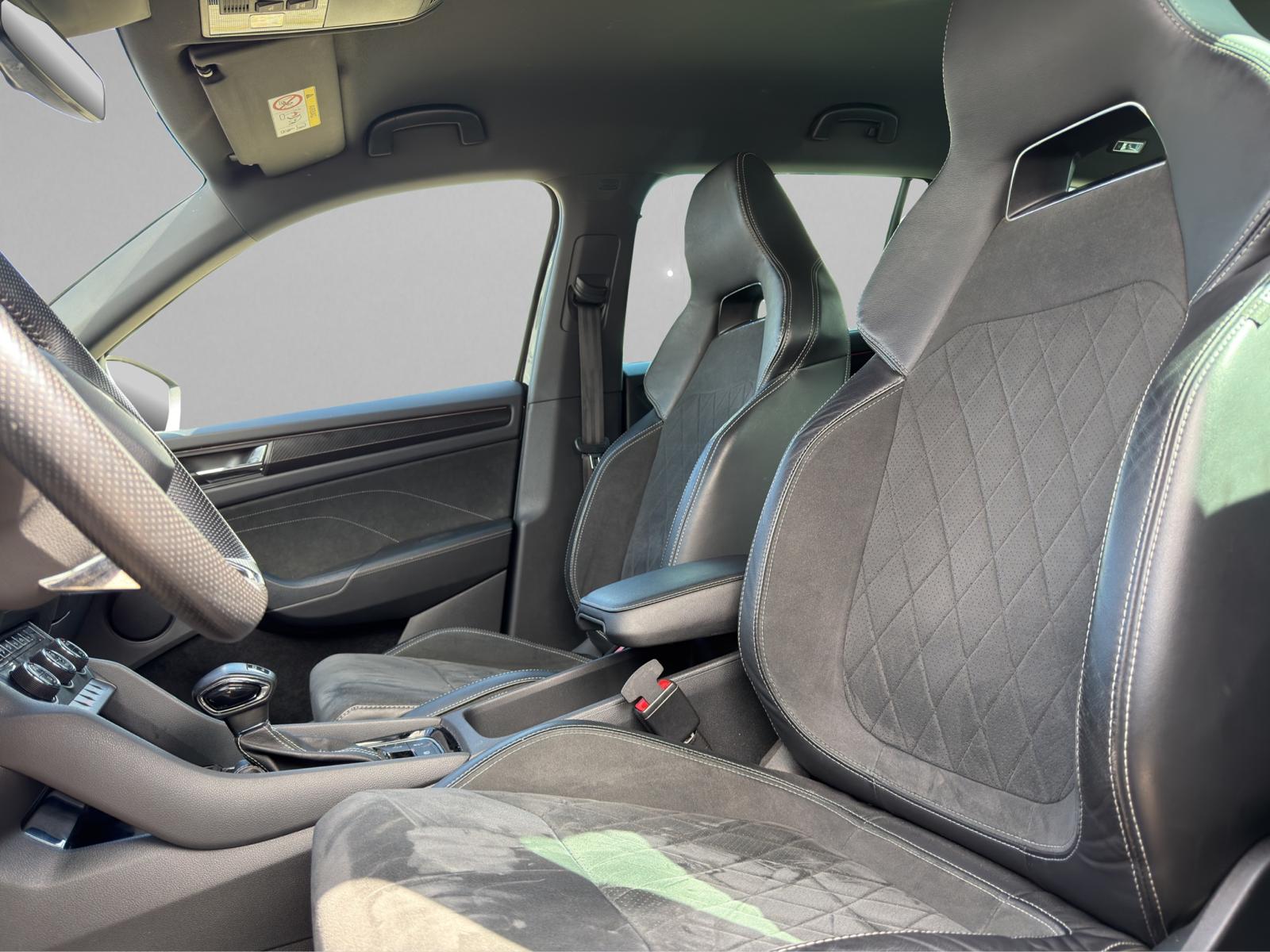 SKODA Kodiaq 2.0 TSI 4x4 SportLine-image-8