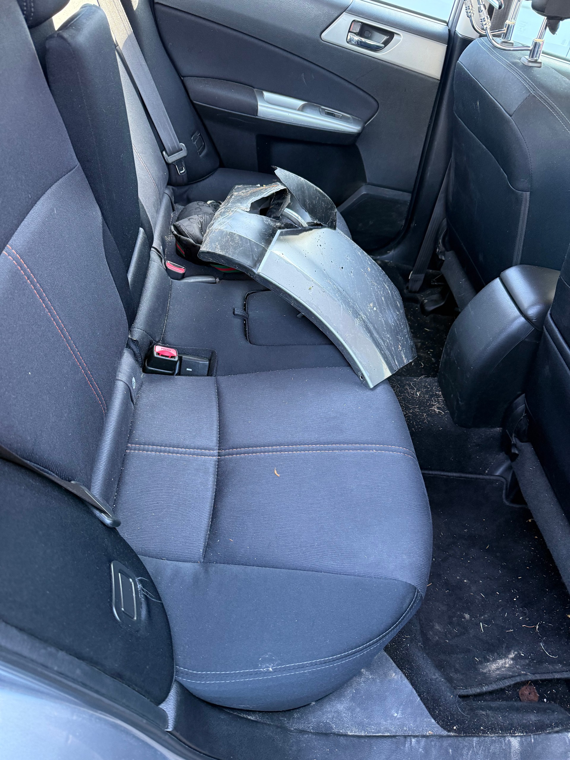 SUBARU Forester 2.0D XS Comfort-image-10