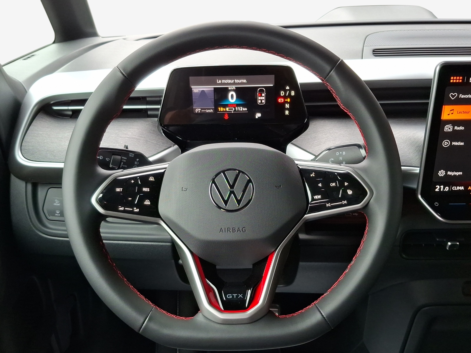 VW ID.Buzz LWB GTX 4 Motion-image-9