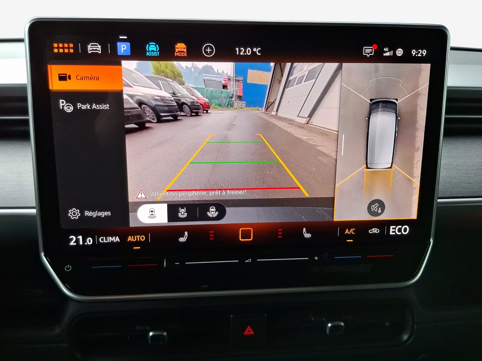 VW ID.Buzz LWB GTX 4 Motion-image-15