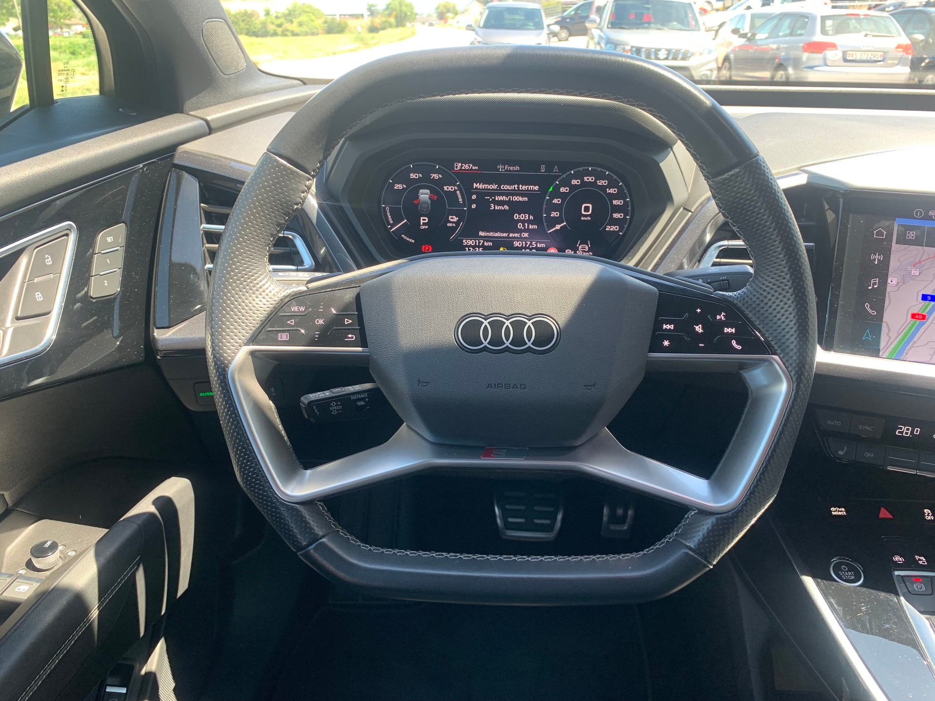 AUDI Q4 e-tron 50 quattro-image-19