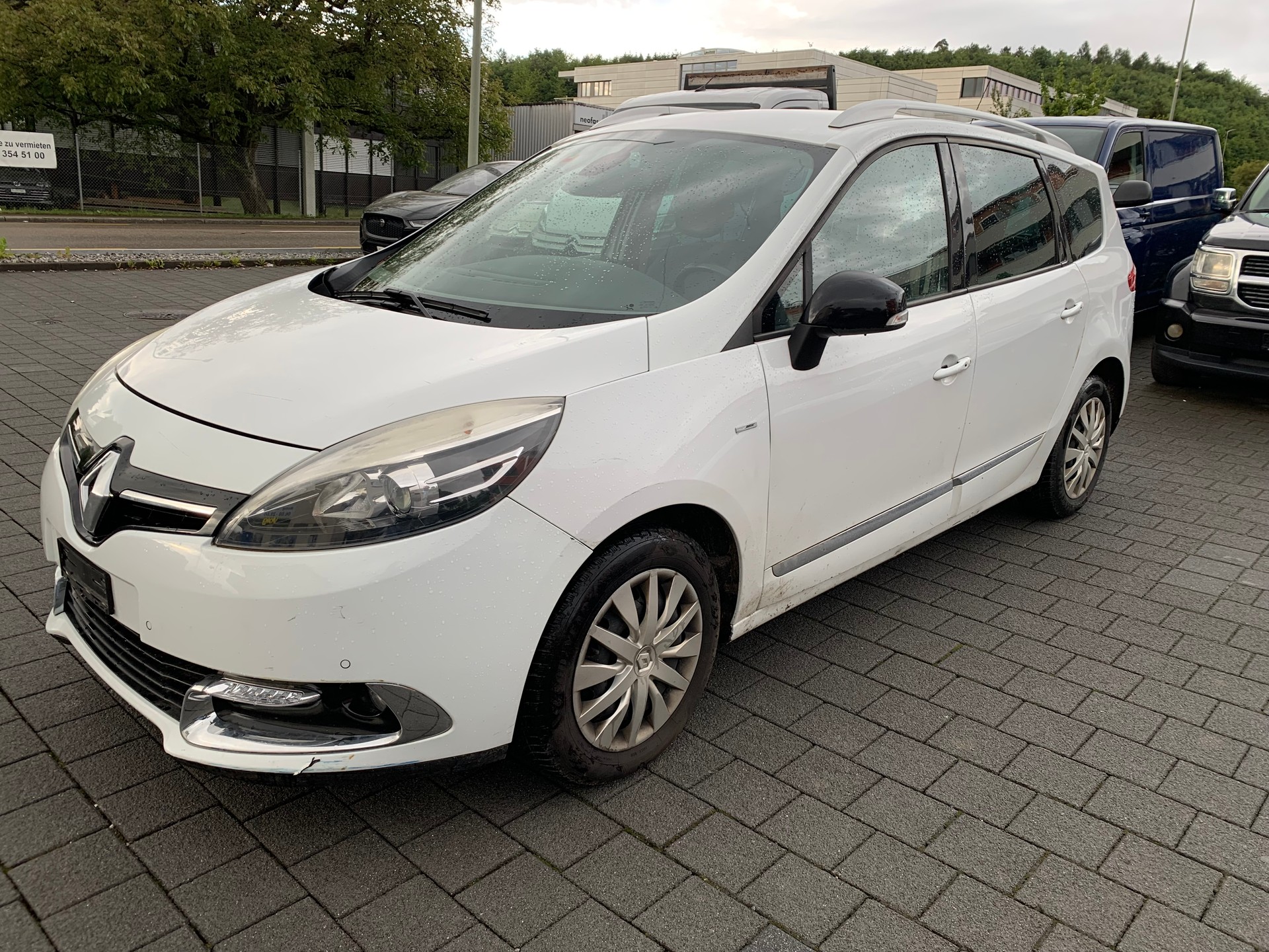 RENAULT Grand Scénic 1.6 dCi Swiss Edition