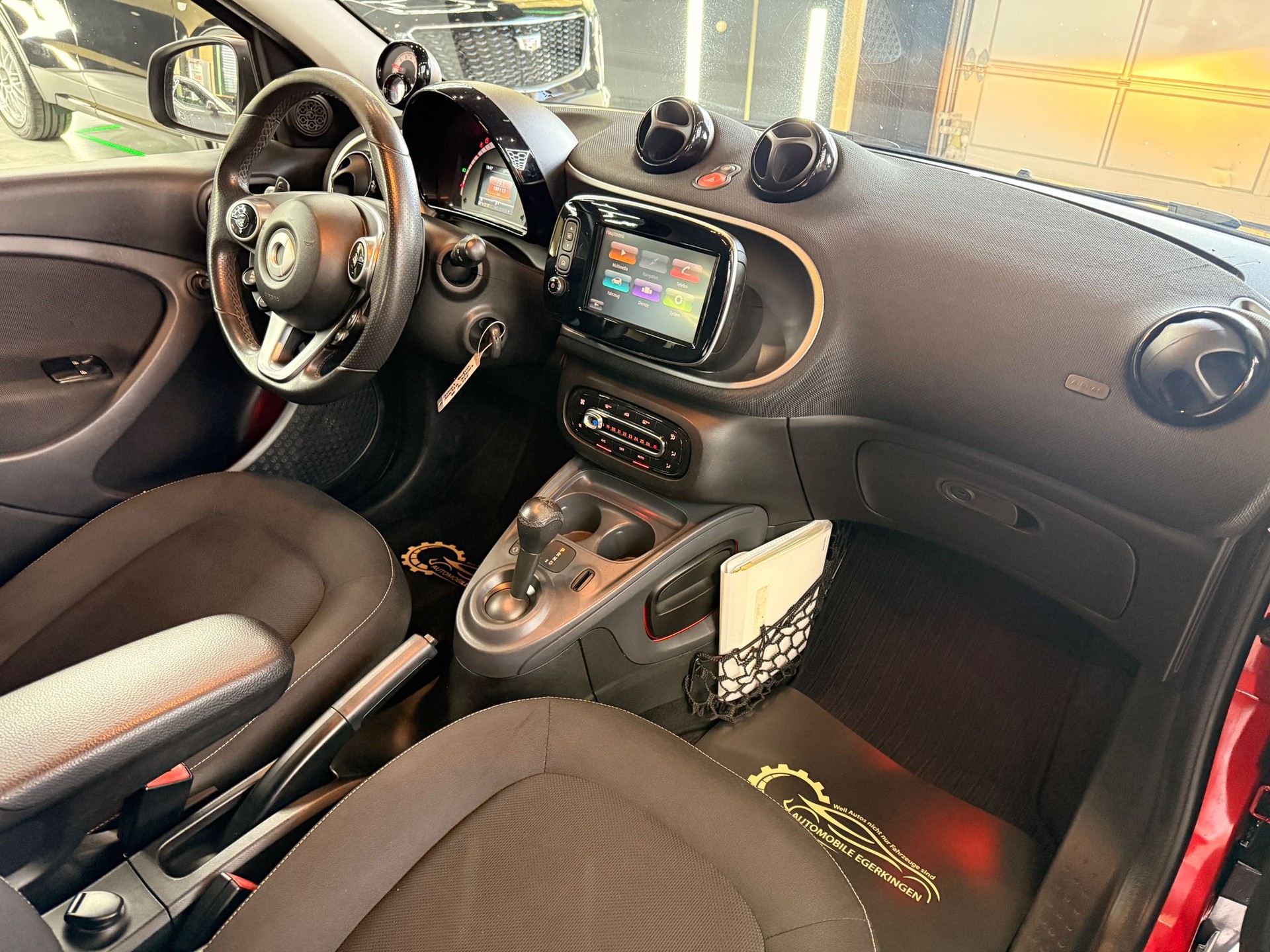 SMART forfour passion twinmatic-image-10