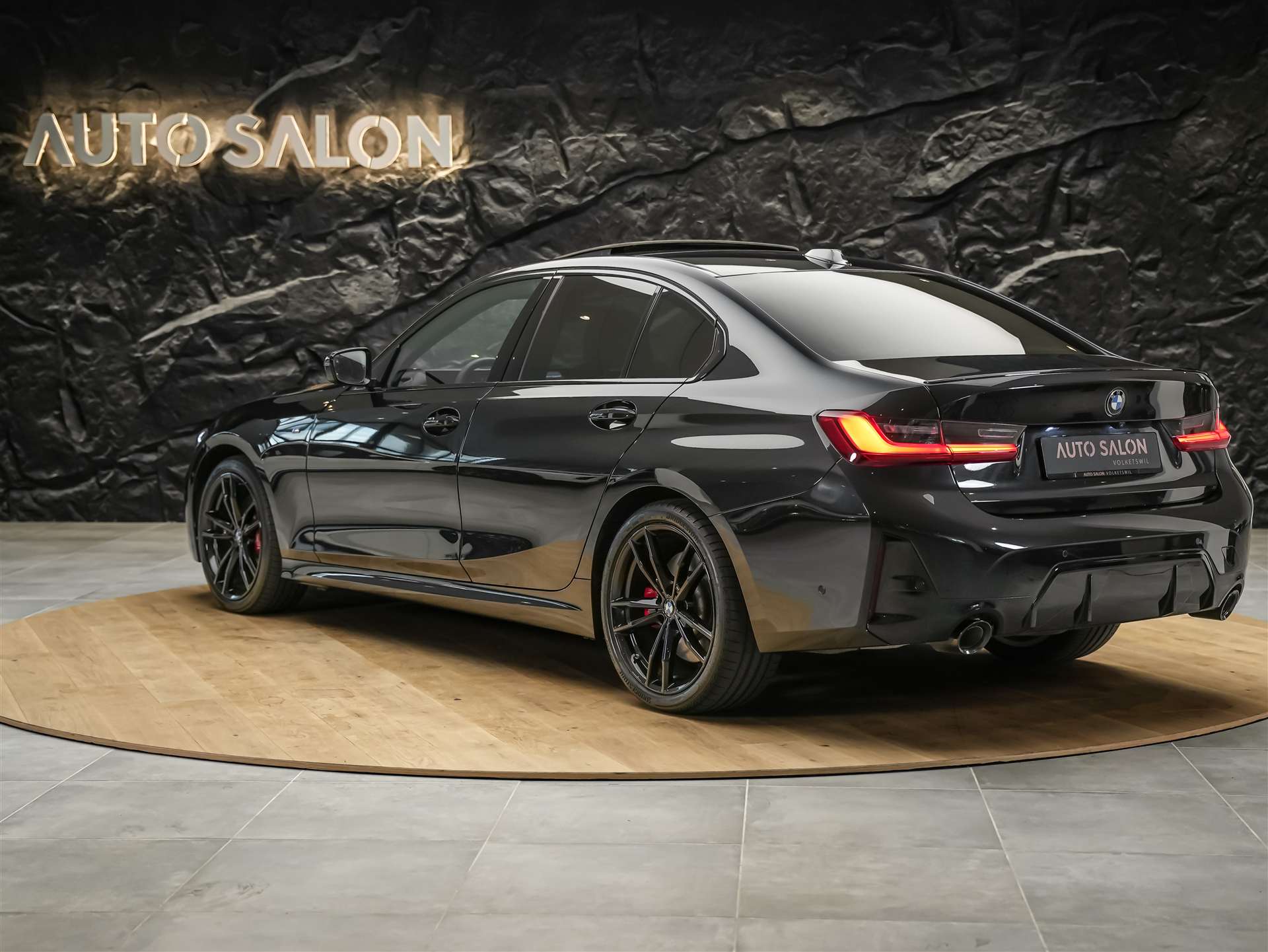 BMW 320d xDrive Steptronic M Sport Pro *Werksgarantie*Leder Vernasca*Panorama*Head Up*-showroom-element-3