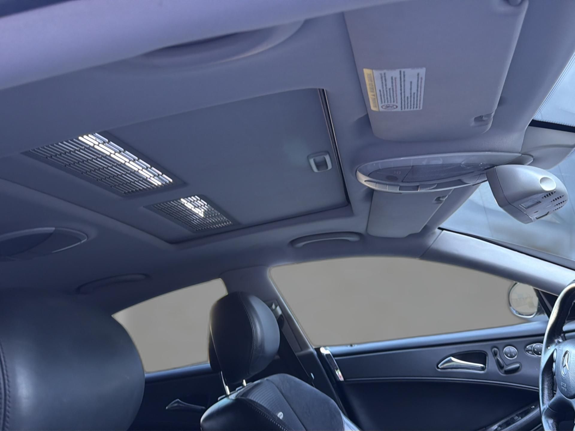 MERCEDES-BENZ CLS 55 AMG Automatic-image-16