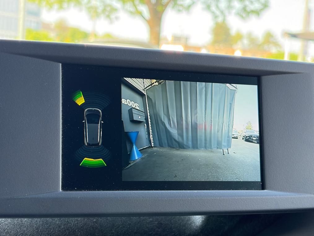 BMW i3 (120Ah)-image-6