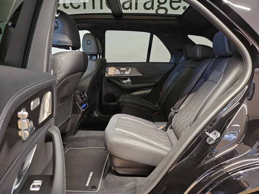 MERCEDES-BENZ GLE 63 S AMG 4Matic+-image-13