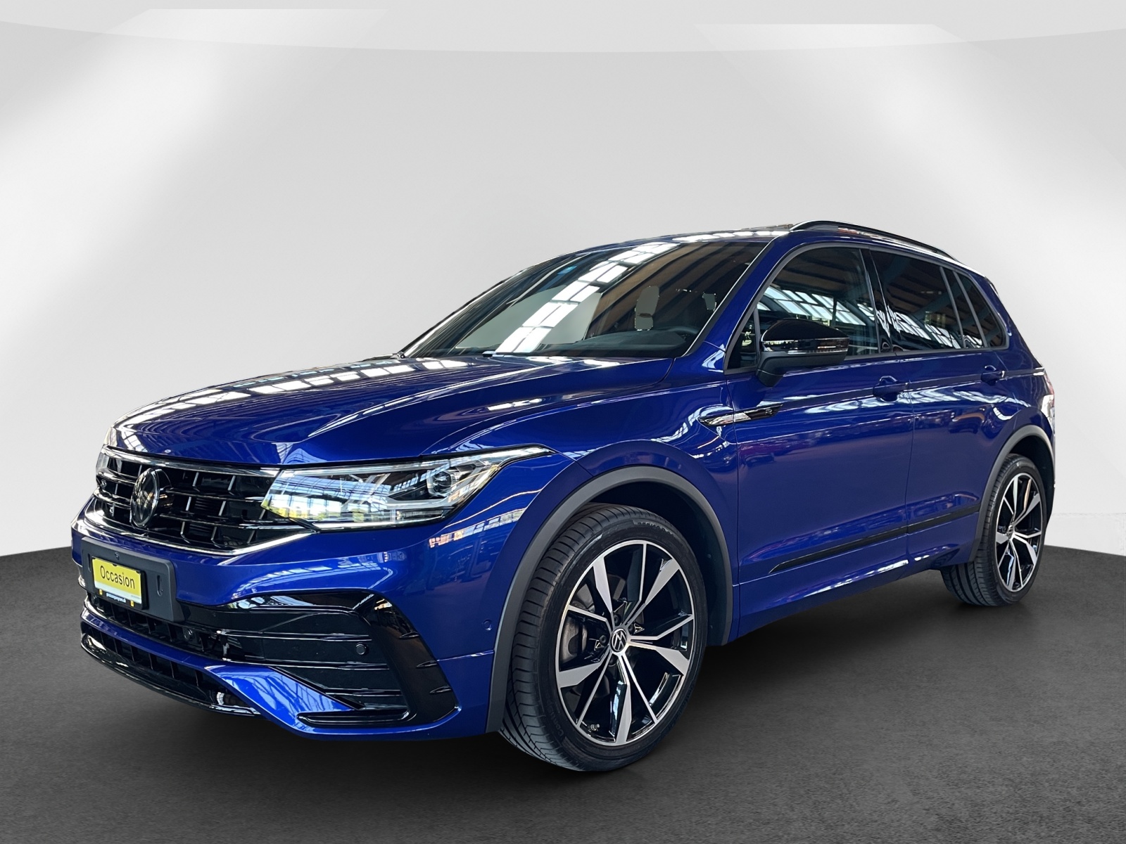 VW Tiguan 2.0 TSI R-Line DSG-showroom-element-2