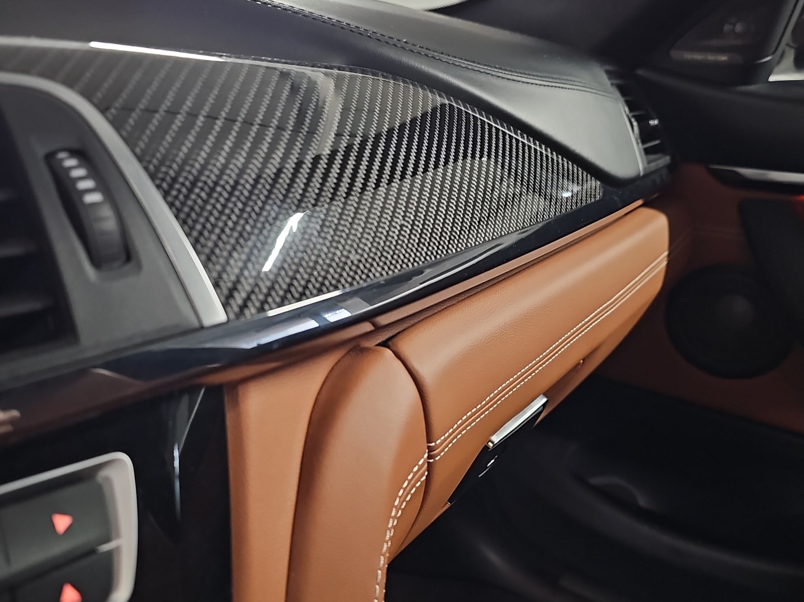 BMW M4 Coupé Competition DKG-image-16