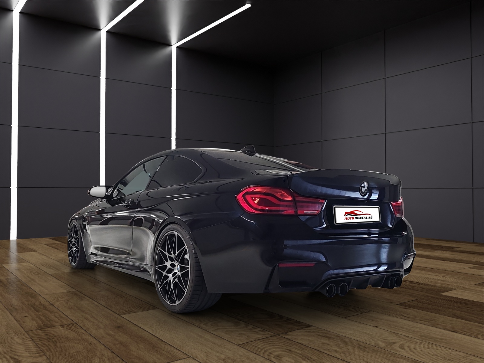 BMW M4 Coupé Competition DKG-showroom-element-3