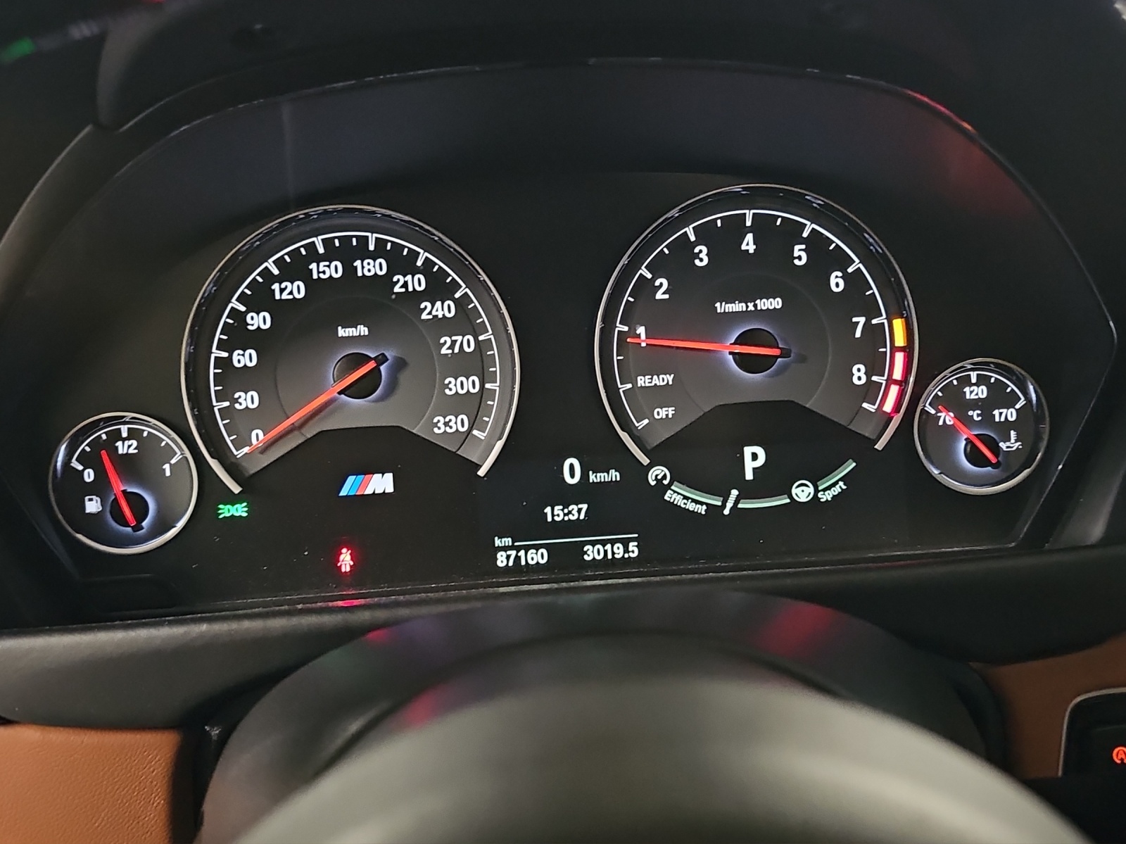BMW M4 Coupé Competition DKG-image-9