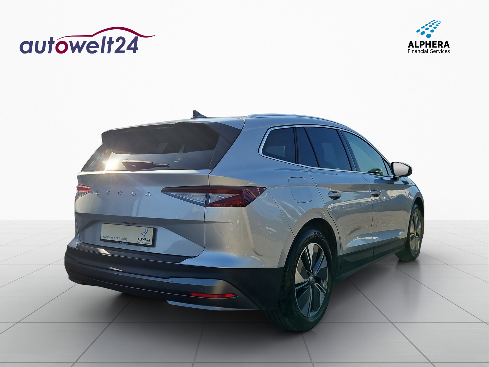 SKODA Enyaq iV 80-image-5
