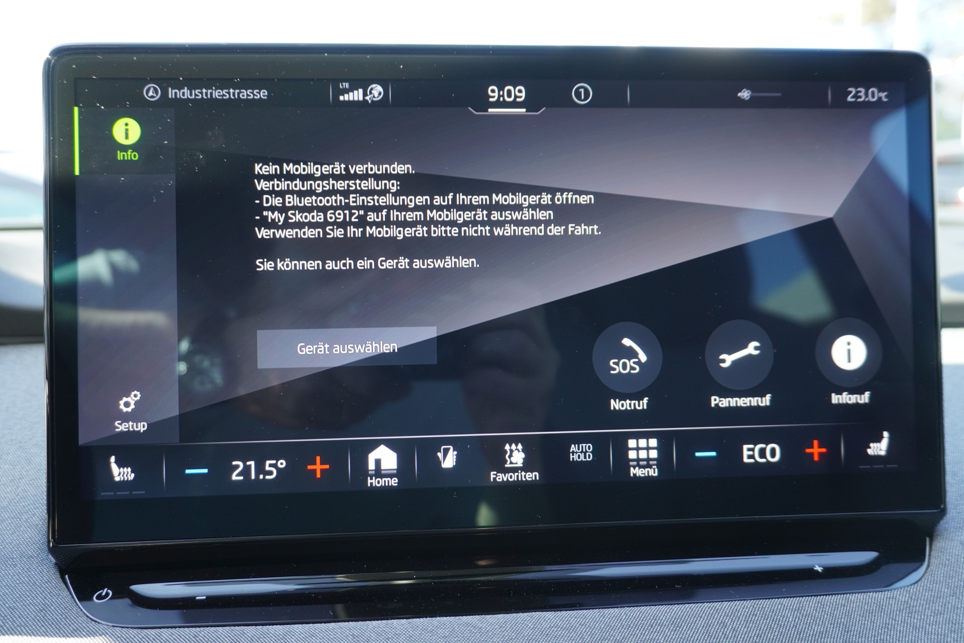 SKODA Enyaq iV 80-image-23