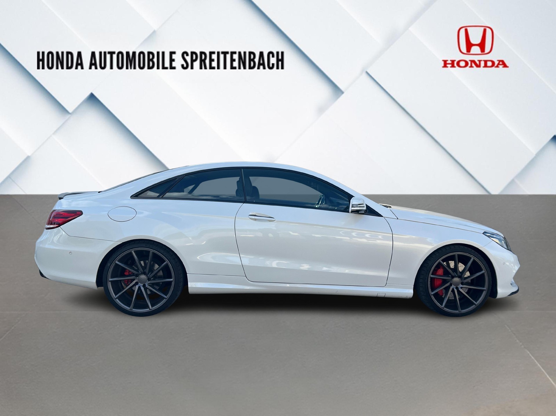 MERCEDES-BENZ E 500 V8 Coupé AMG Line mit Voll-Austattung-image-5