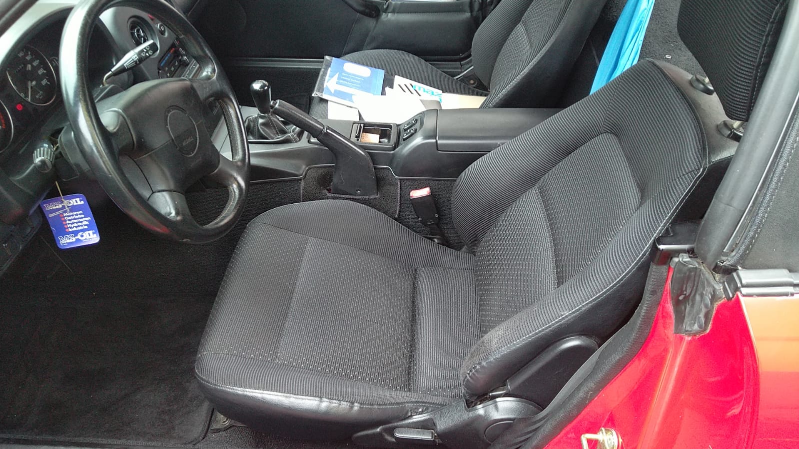 MAZDA MX-5 1.6i-16-image-11