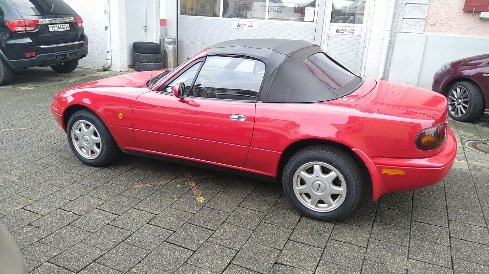 MAZDA MX-5 1.6i-16-image-5