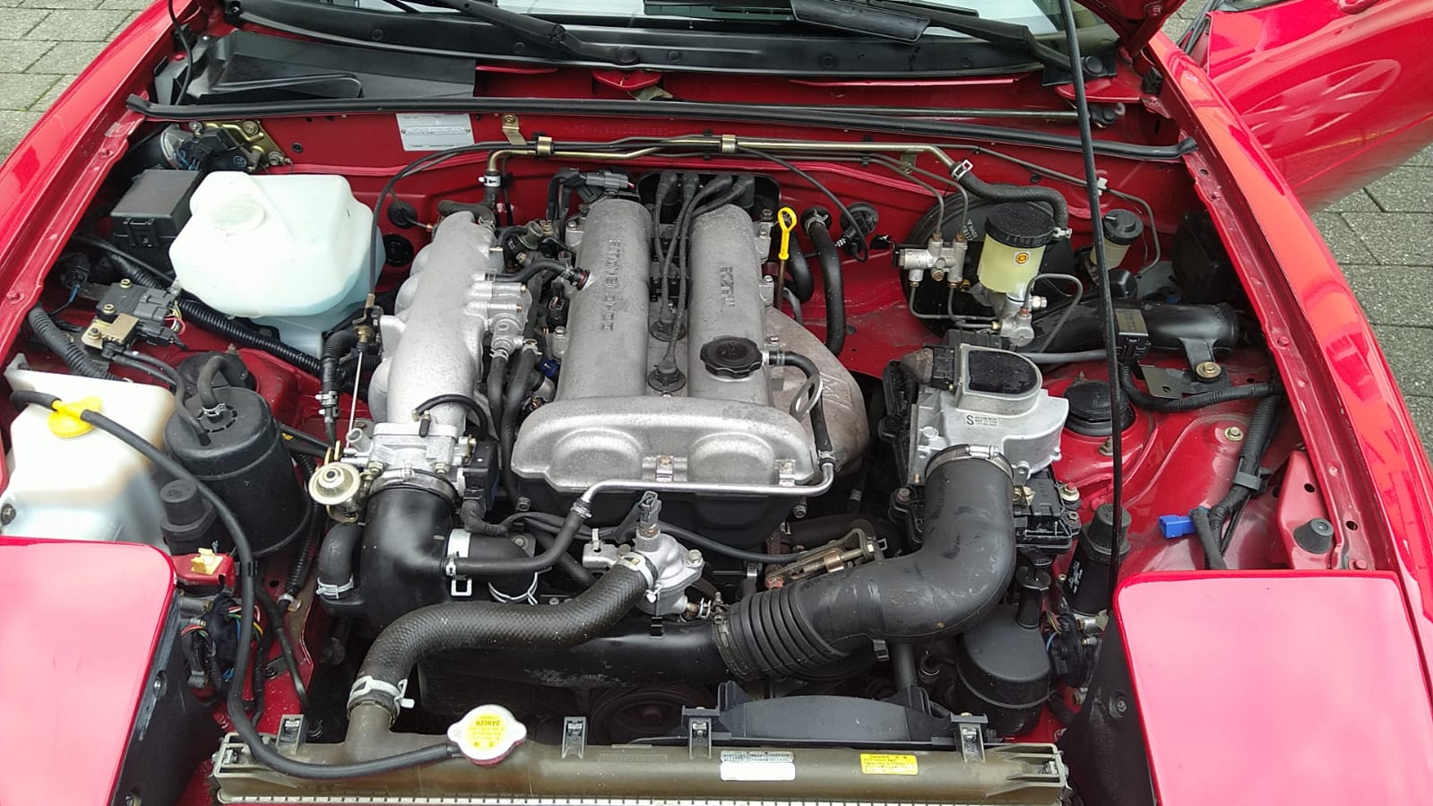 MAZDA MX-5 1.6i-16-image-10