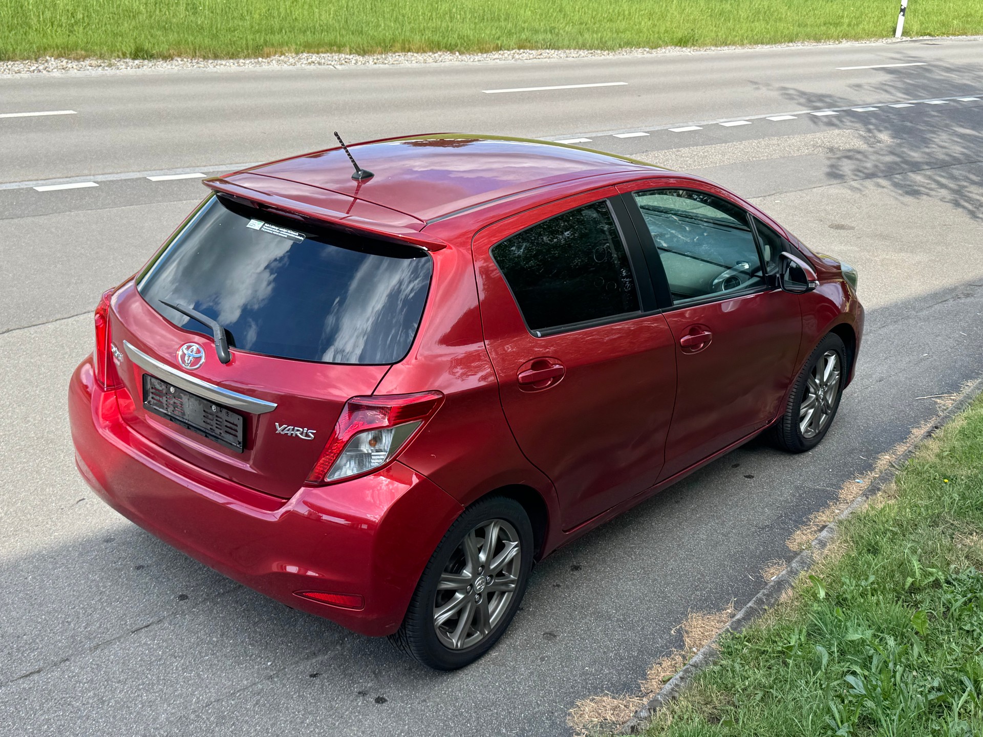 TOYOTA Yaris 1.33 Style Multidrive-image-4