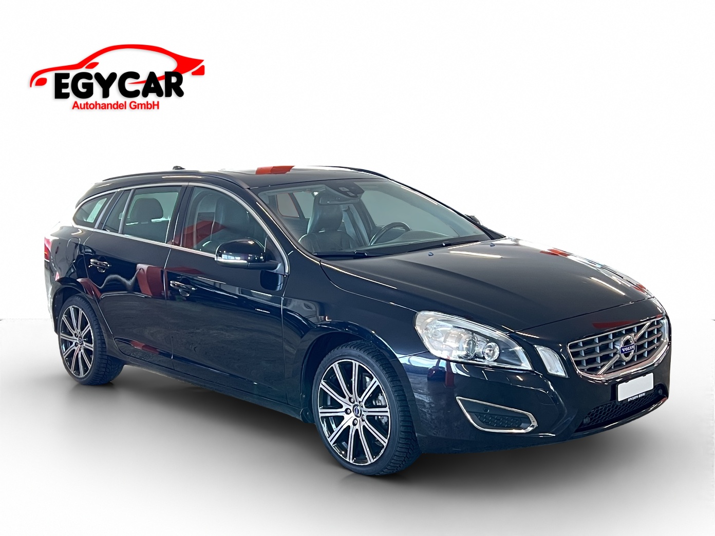 VOLVO V60 D5 AWD Summum Geartronic-showroom-element-1