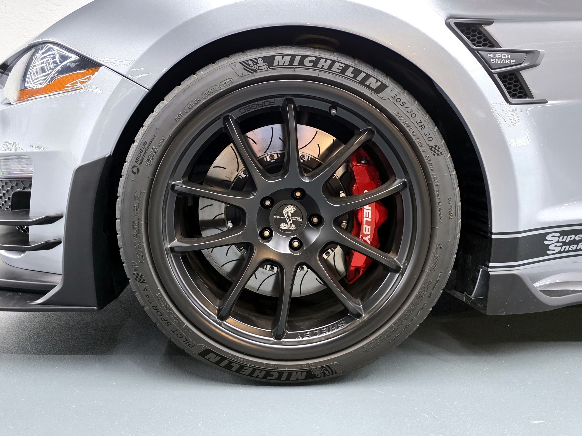 FORD Mustang Shelby Super Snake Speedster-image-8