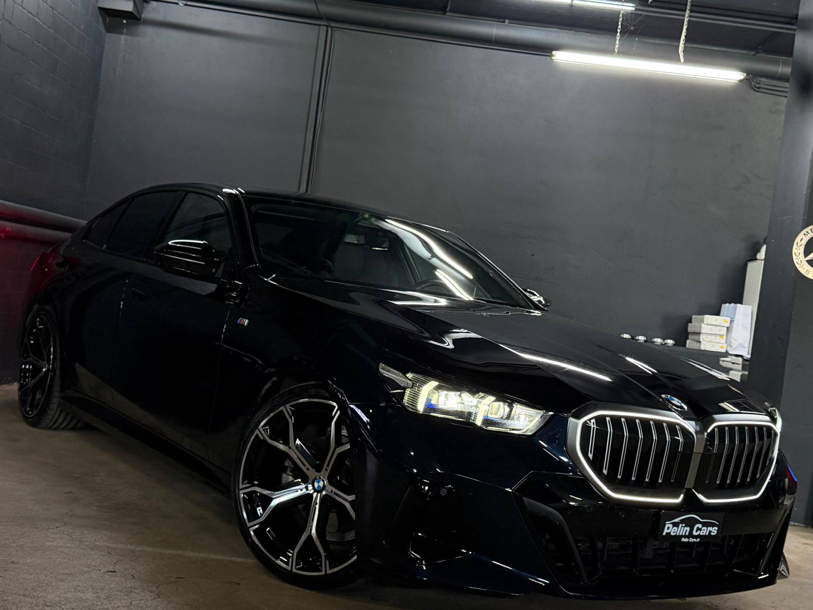 BMW 520i 48V M-Sport Limited Black&Silver Performance Steptronic