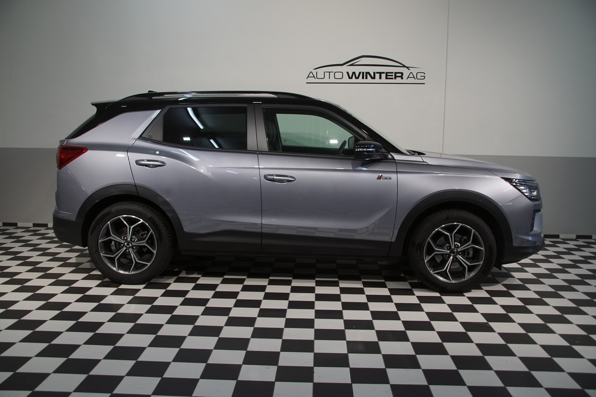 KGM-SsangYong Korando 1.5 T GDI Blackline SWISS 4WD Automat-image-4