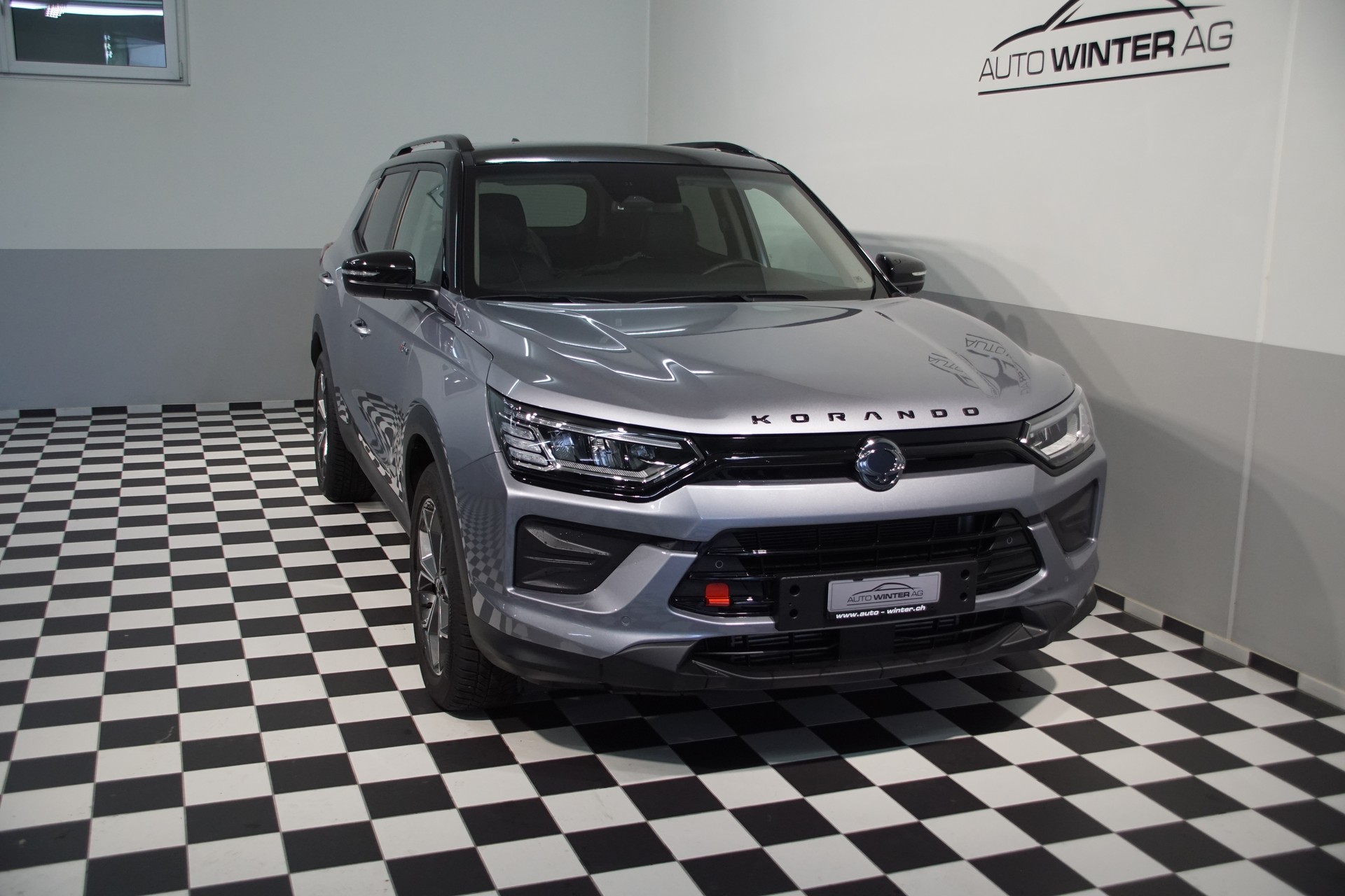 KGM-SsangYong Korando 1.5 T GDI Blackline SWISS 4WD Automat-showroom-element-3
