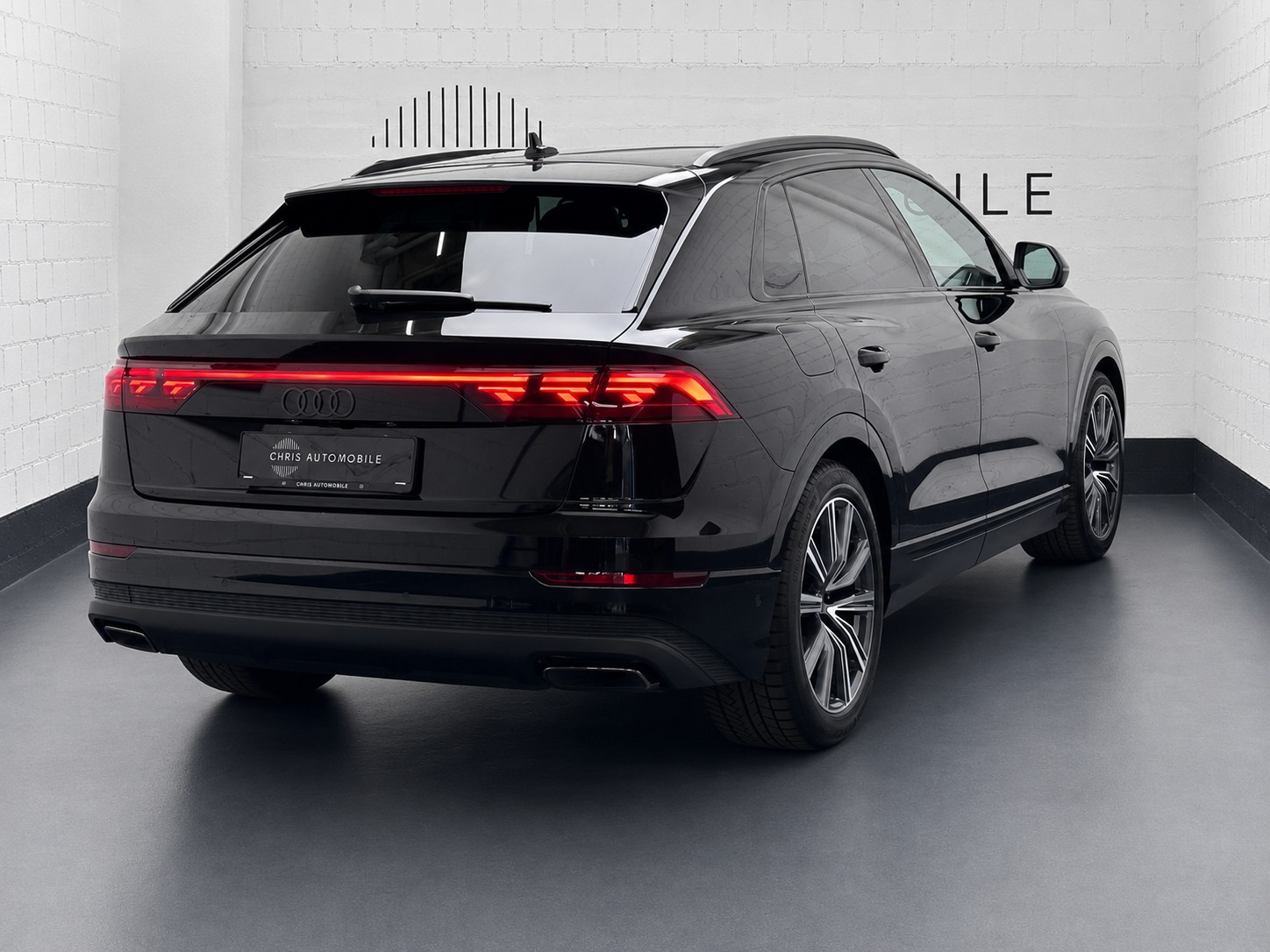 AUDI Q8 SUV 50 TDI quattro tiptronic S-Line-showroom-element-3