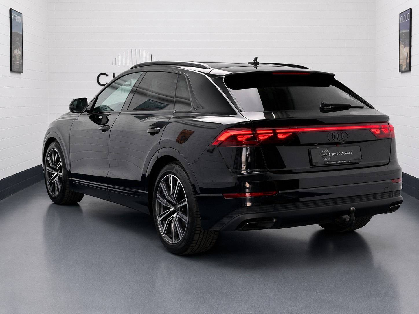 AUDI Q8 SUV 50 TDI quattro tiptronic S-Line-showroom-element-1