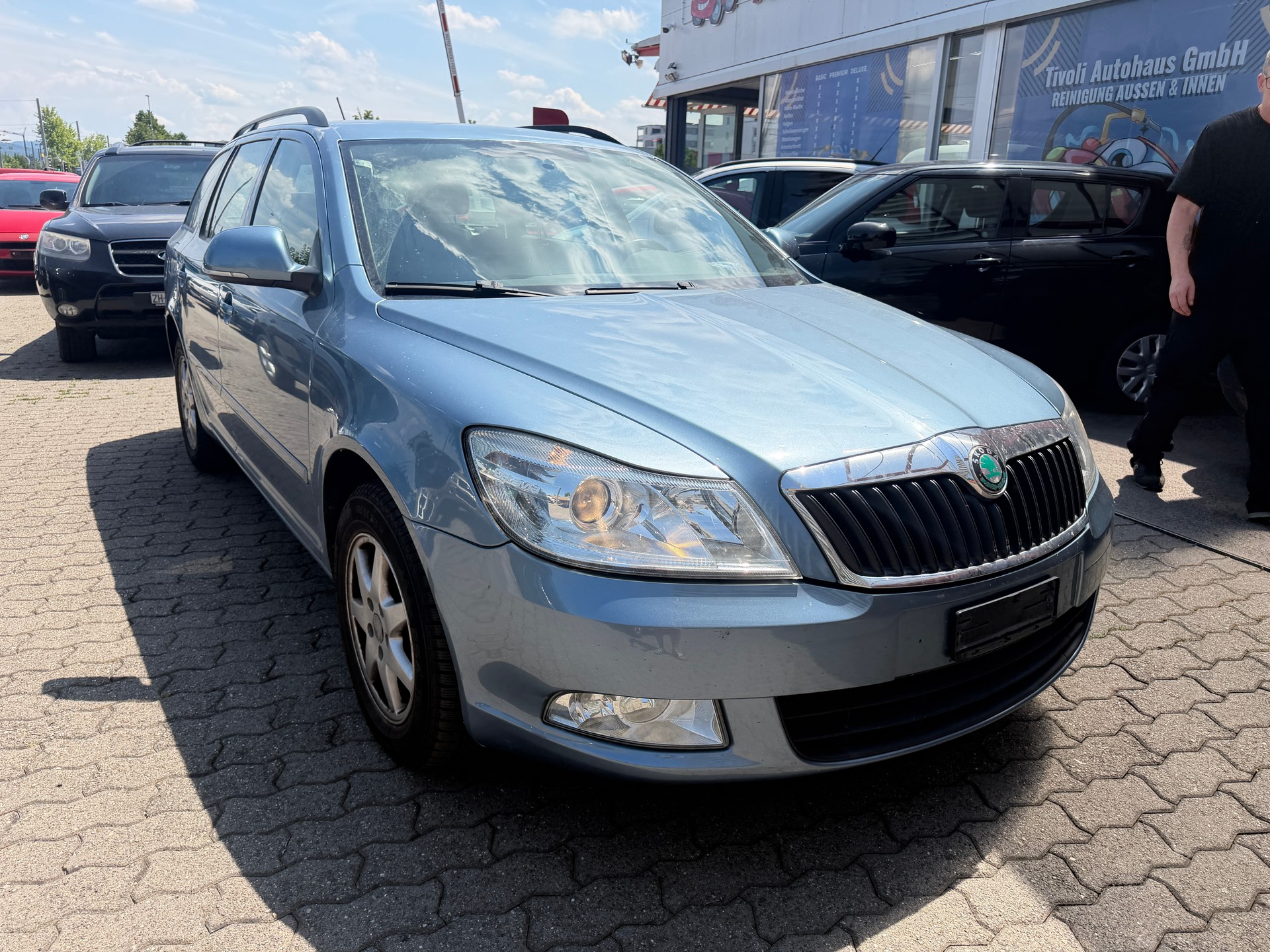 SKODA Octavia Combi 1.8 TSI Ambition 4x4-showroom-element-1