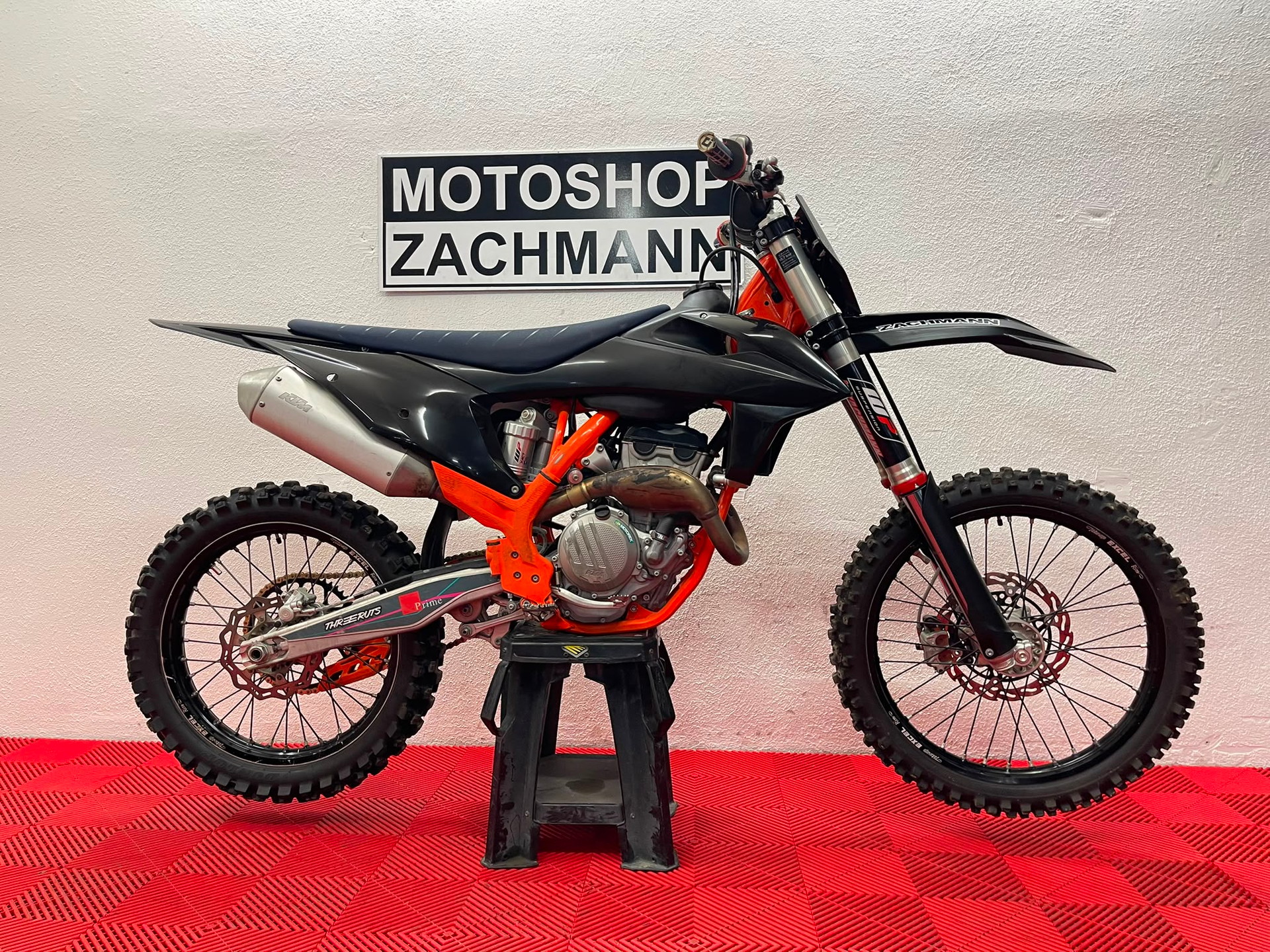 KTM 250 SX-F 2022-image-0