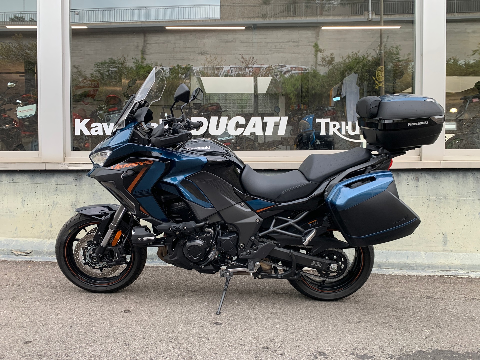 KAWASAKI Versys 1100 S Grand Tourer-image-1