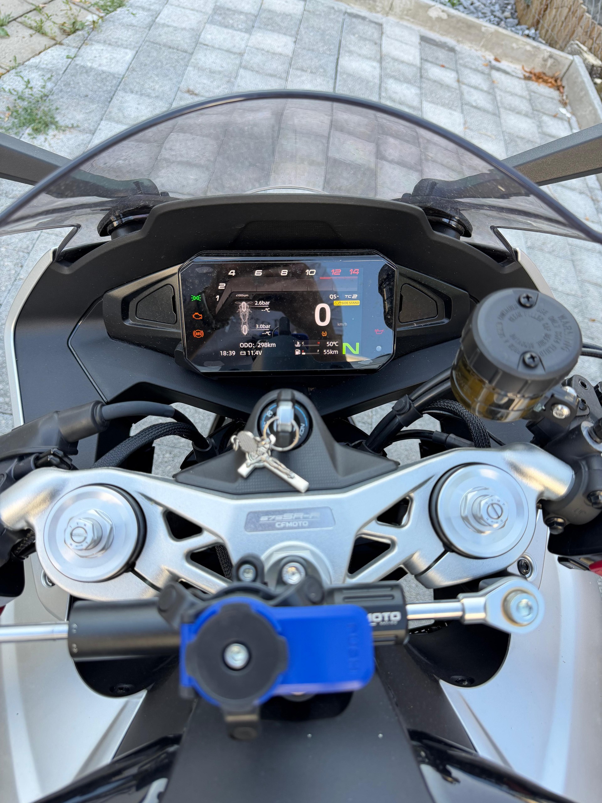 CF MOTO 675 SR-R 35KW-image-4