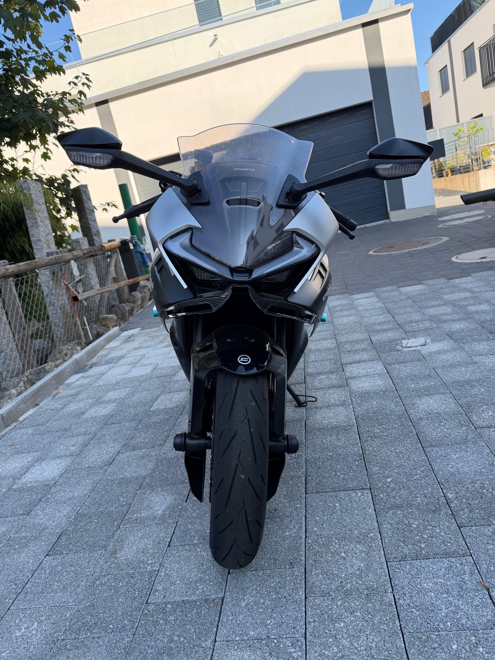 CF MOTO 675 SR-R 35KW-image-5