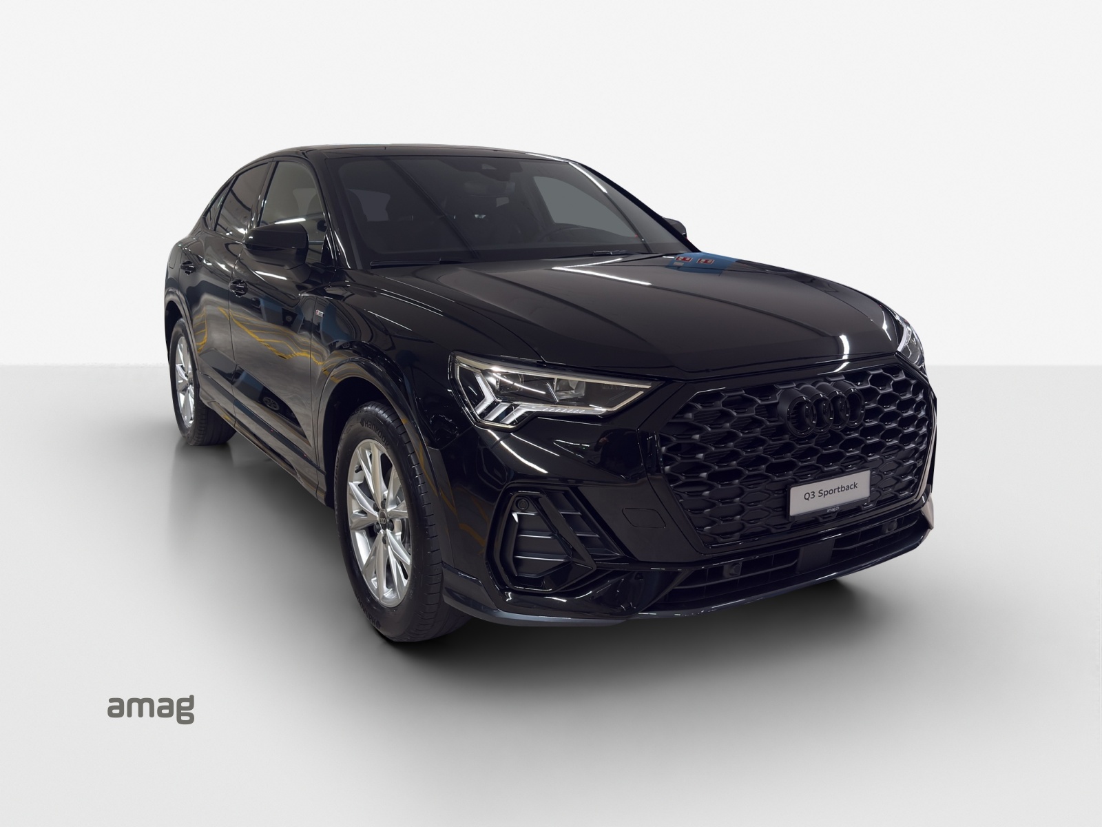 AUDI Q3 Sportback 35 TFSI S line Attraction S-tronic-image-5