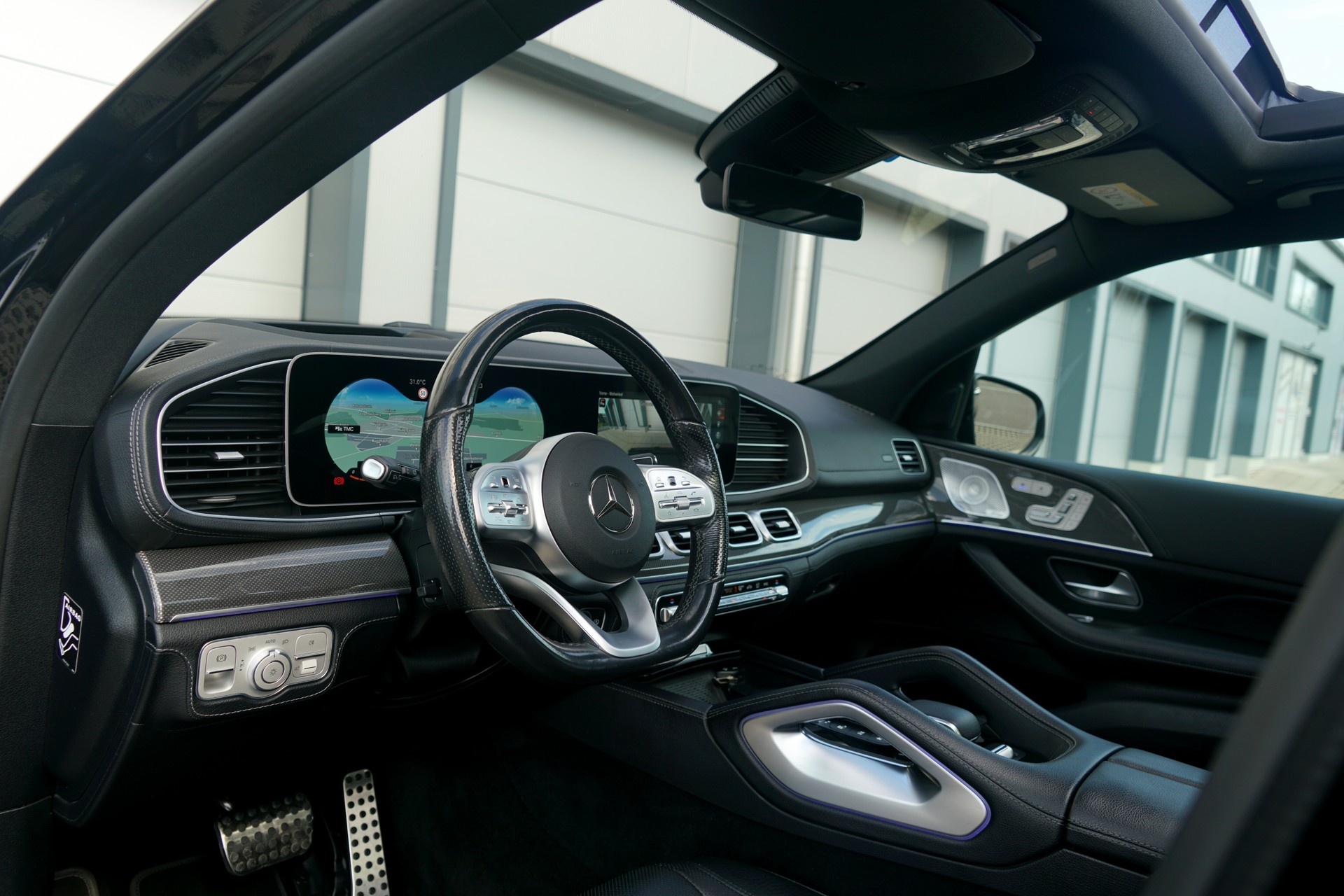 MERCEDES-BENZ GLS 580 AMG Line 4Matic 9G-Tronic (CH)-image-4