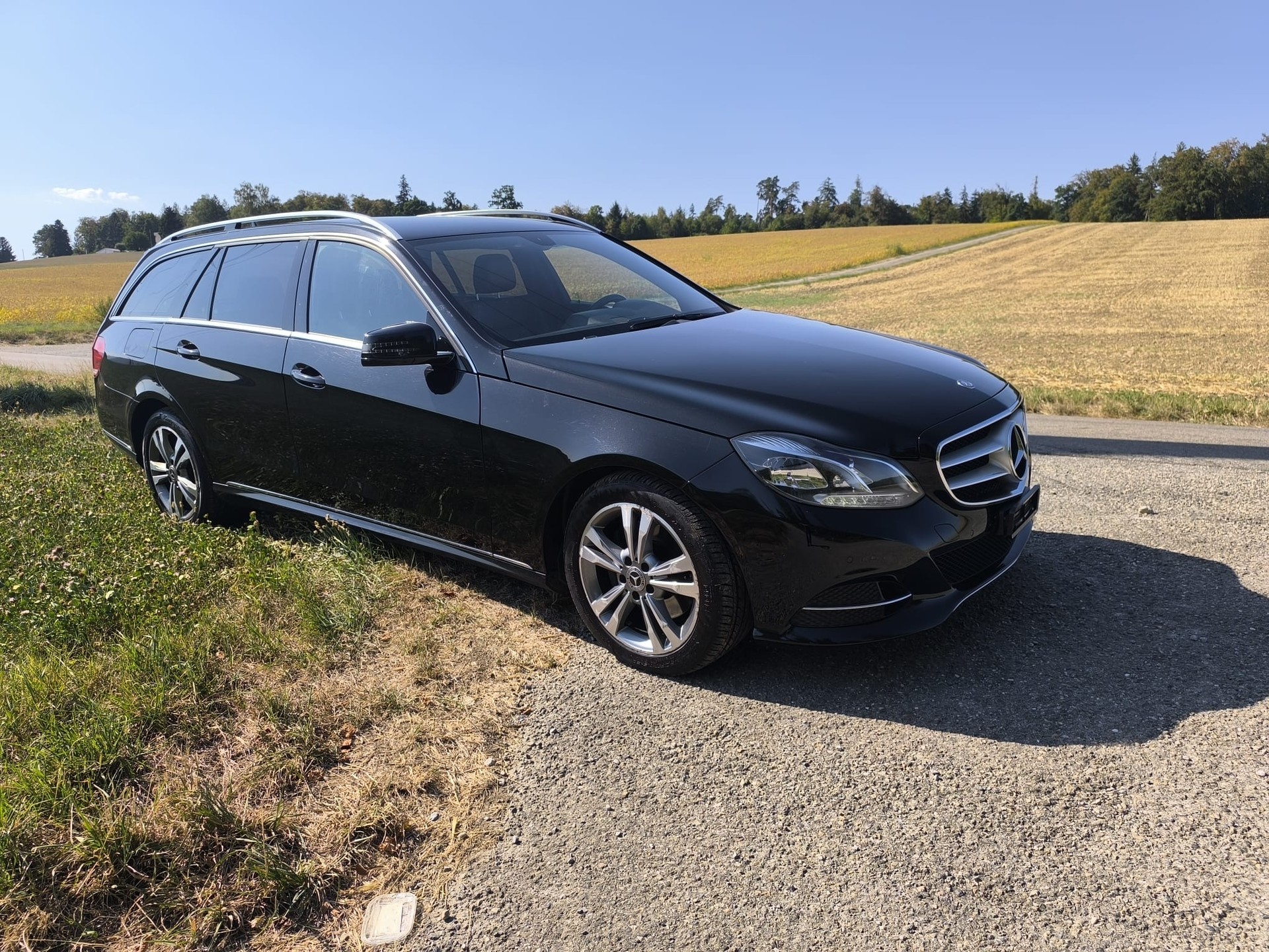 MERCEDES-BENZ E 220 BlueTEC Avantgarde 4Matic 7G-Tronic-image-1
