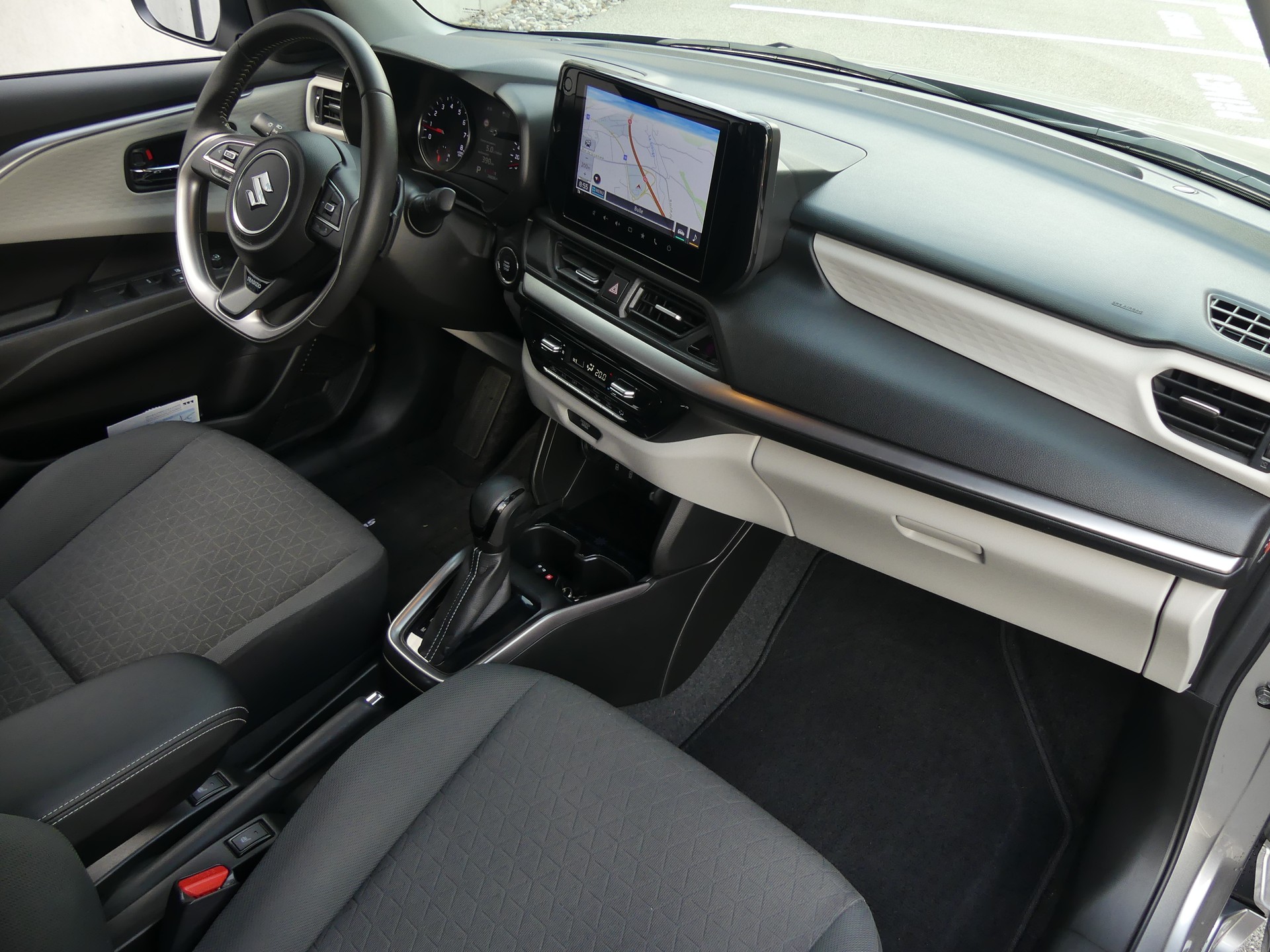 SUZUKI Swift 1.2 Trad..T.H. CVT-image-7