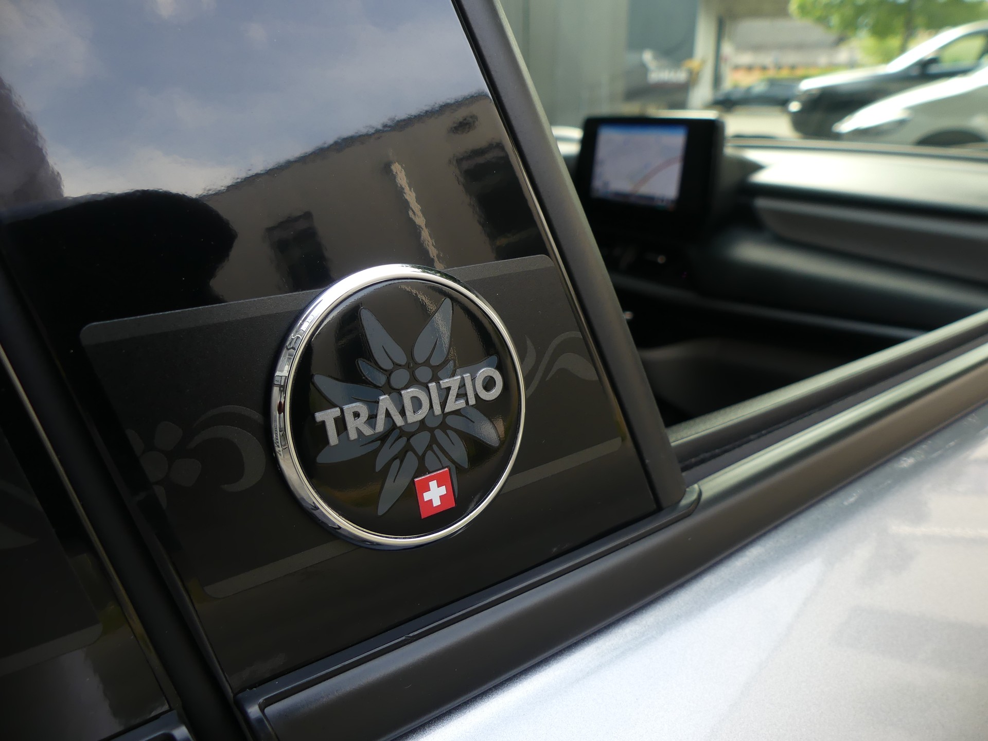 SUZUKI Swift 1.2 Trad..T.H. CVT-image-9