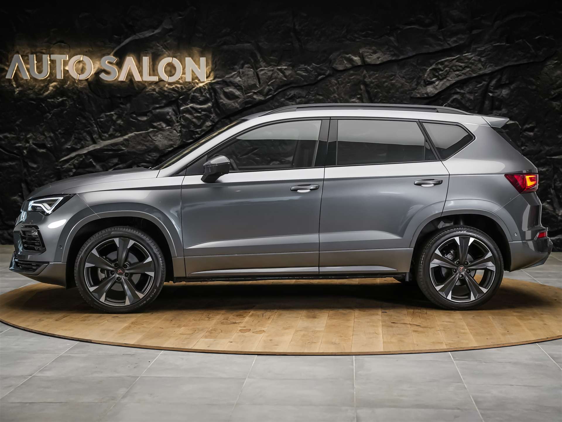 CUPRA Ateca 1.5TSI DSG *Abstandsregler*Lenkradheizung*Werksgarantie*-showroom-element-1