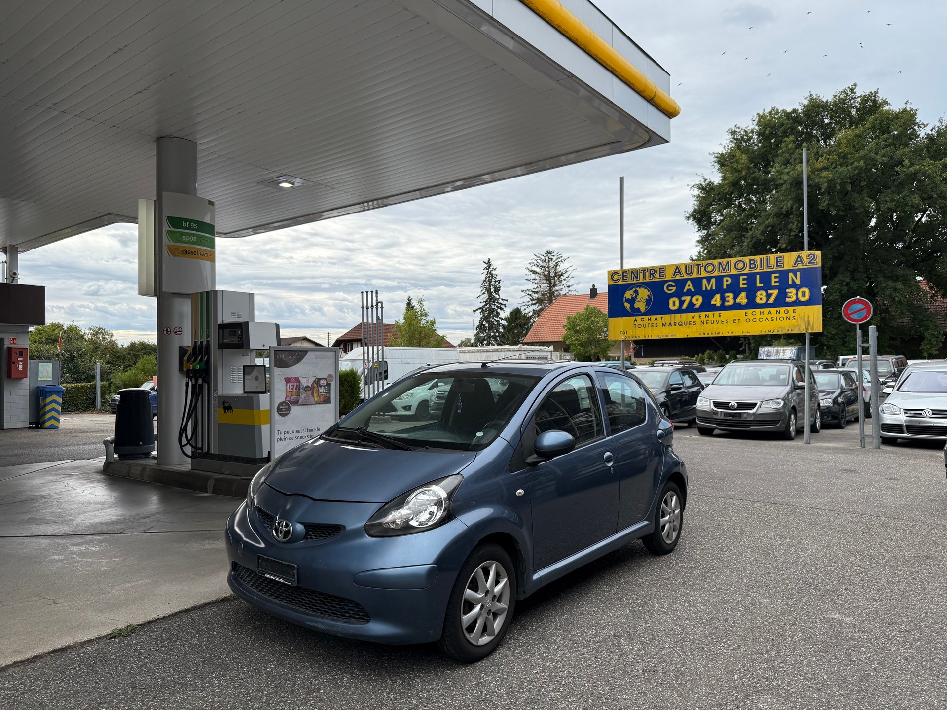 TOYOTA Aygo 1.0 blue