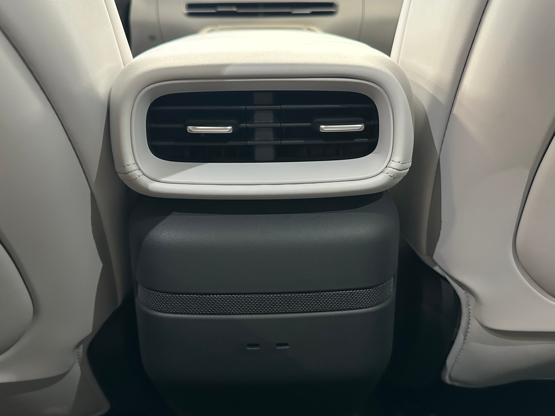 XPENG NEW G6 80kWh Performance AWD-image-19