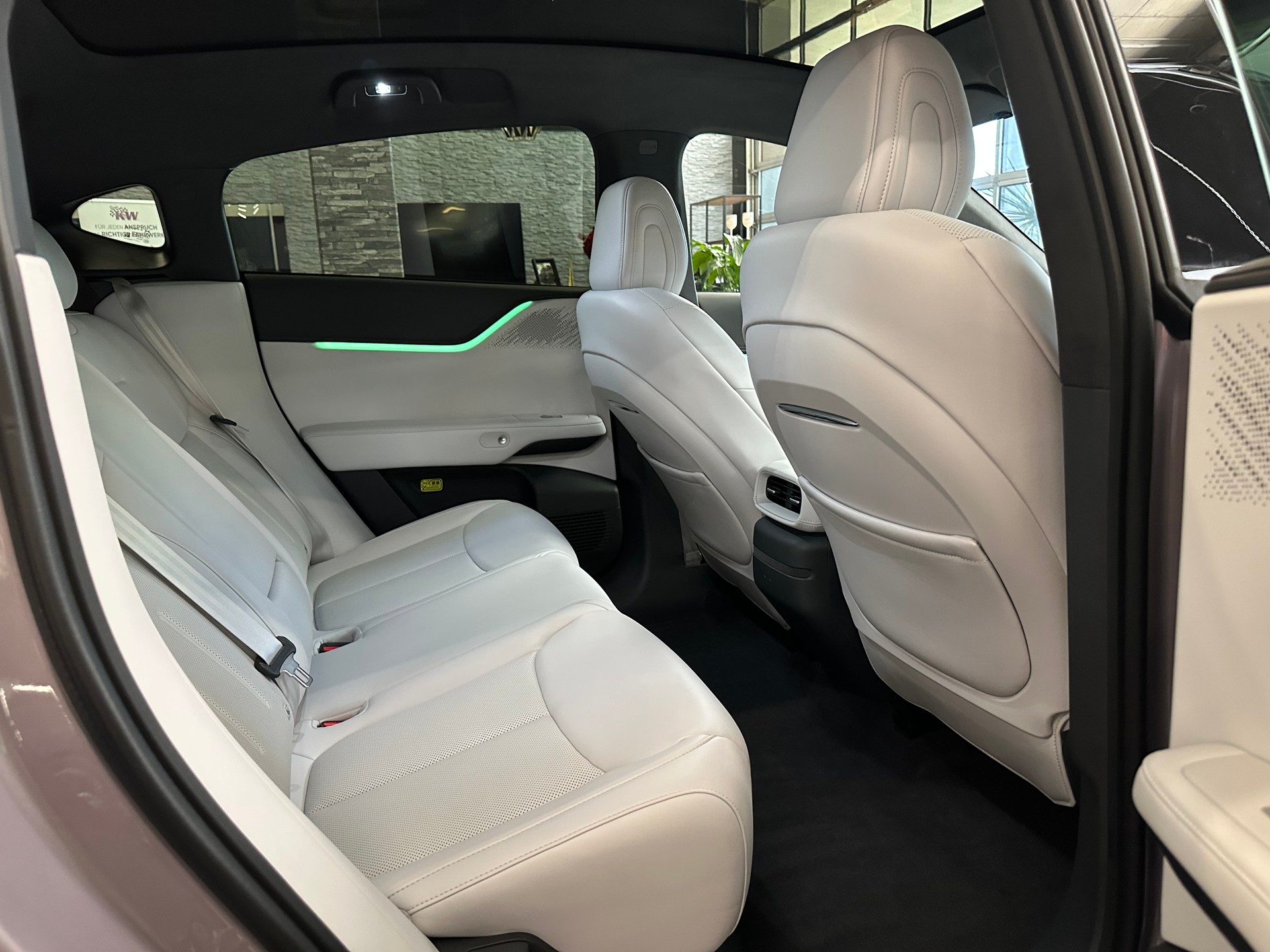 XPENG NEW G6 80kWh Performance AWD-image-13