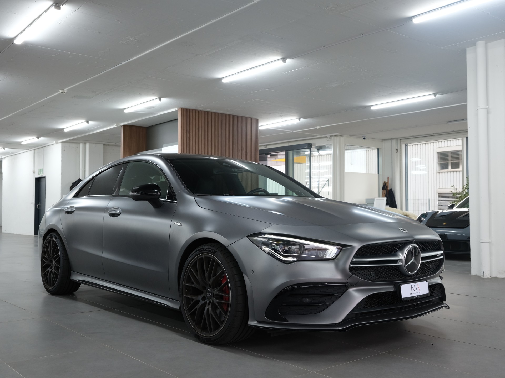 MERCEDES-BENZ CLA 35 AMG 4Matic 7G-DCT *Burmester* *AMG Performance* *Panorama*-showroom-element-1