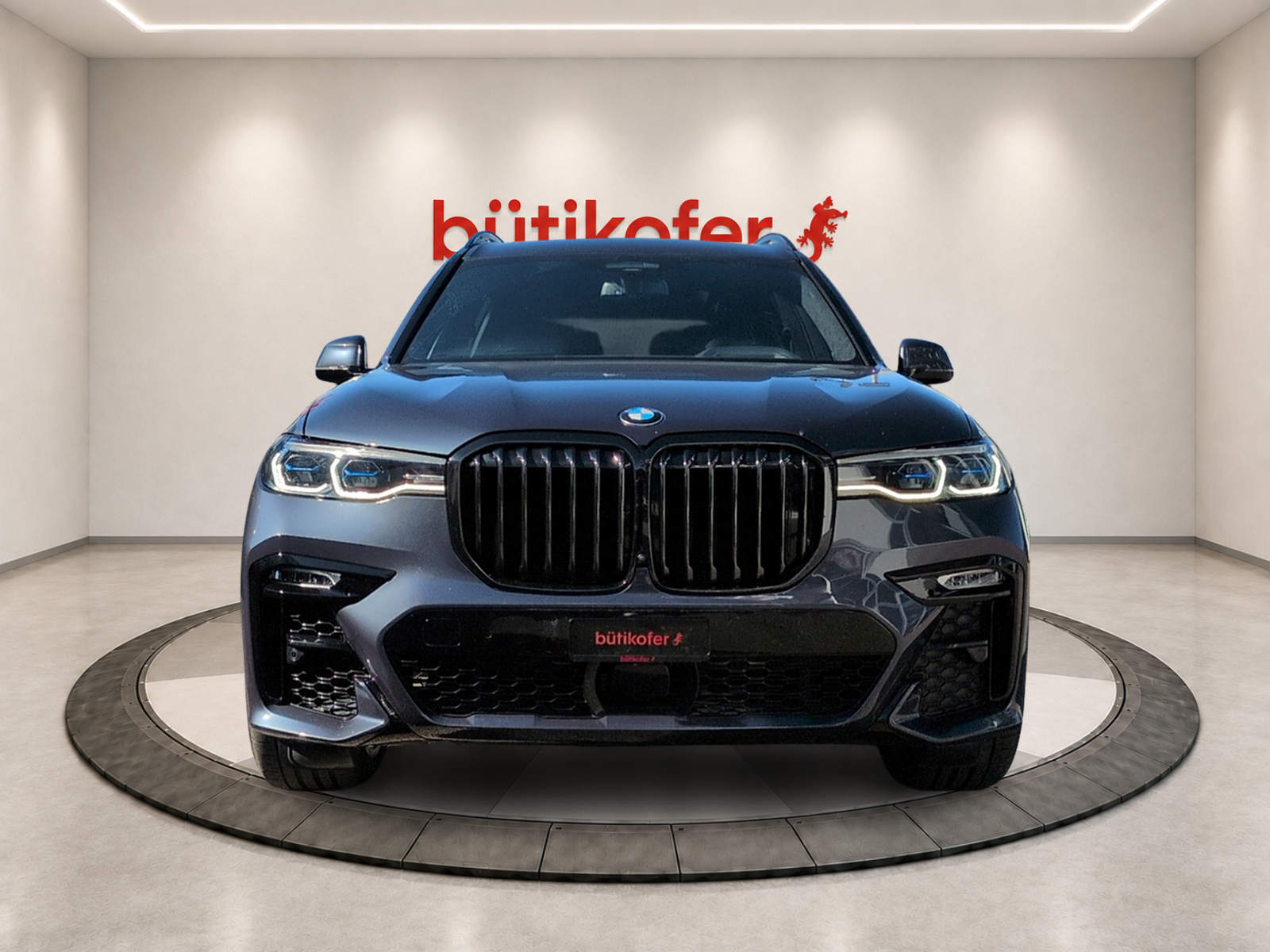 BMW X7 M50i-image-7
