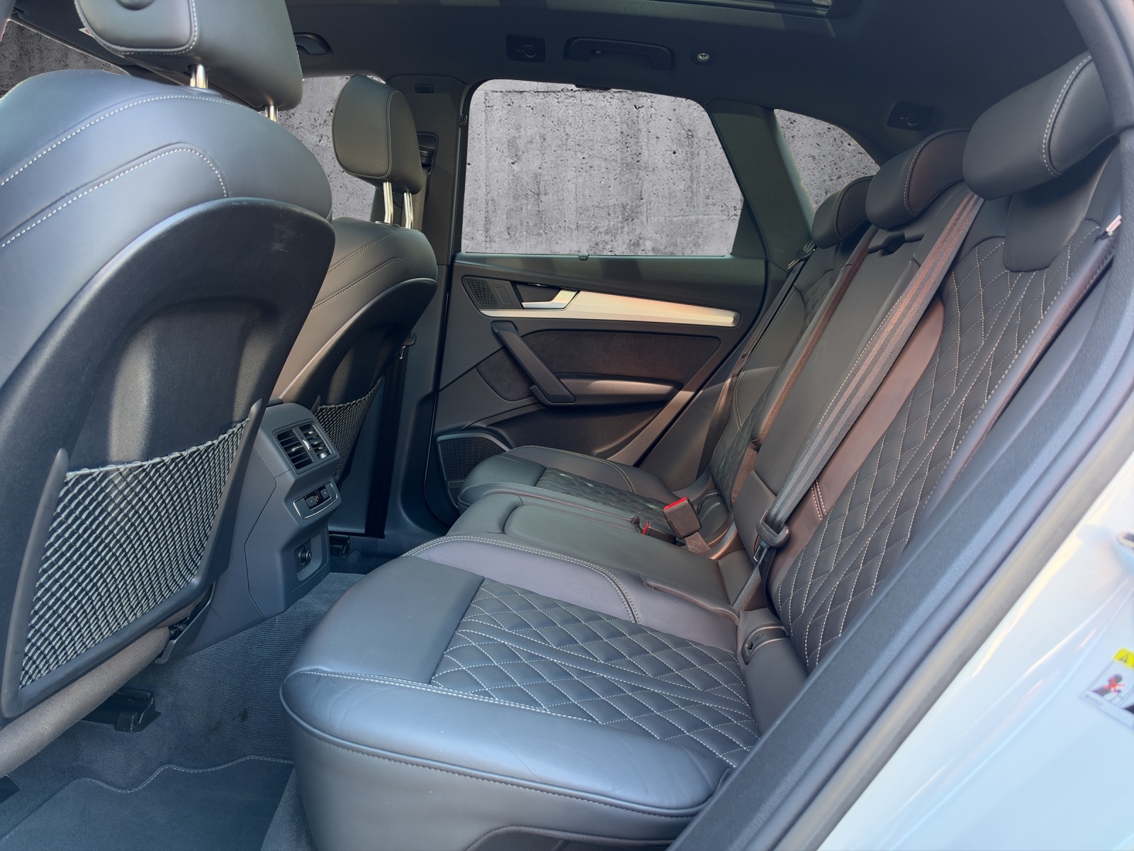 AUDI Q5 40 TDI S-line quattro S-tronic *CH-FZG. / Gratisservice / 5 Jahre Werksgarantie*-image-9