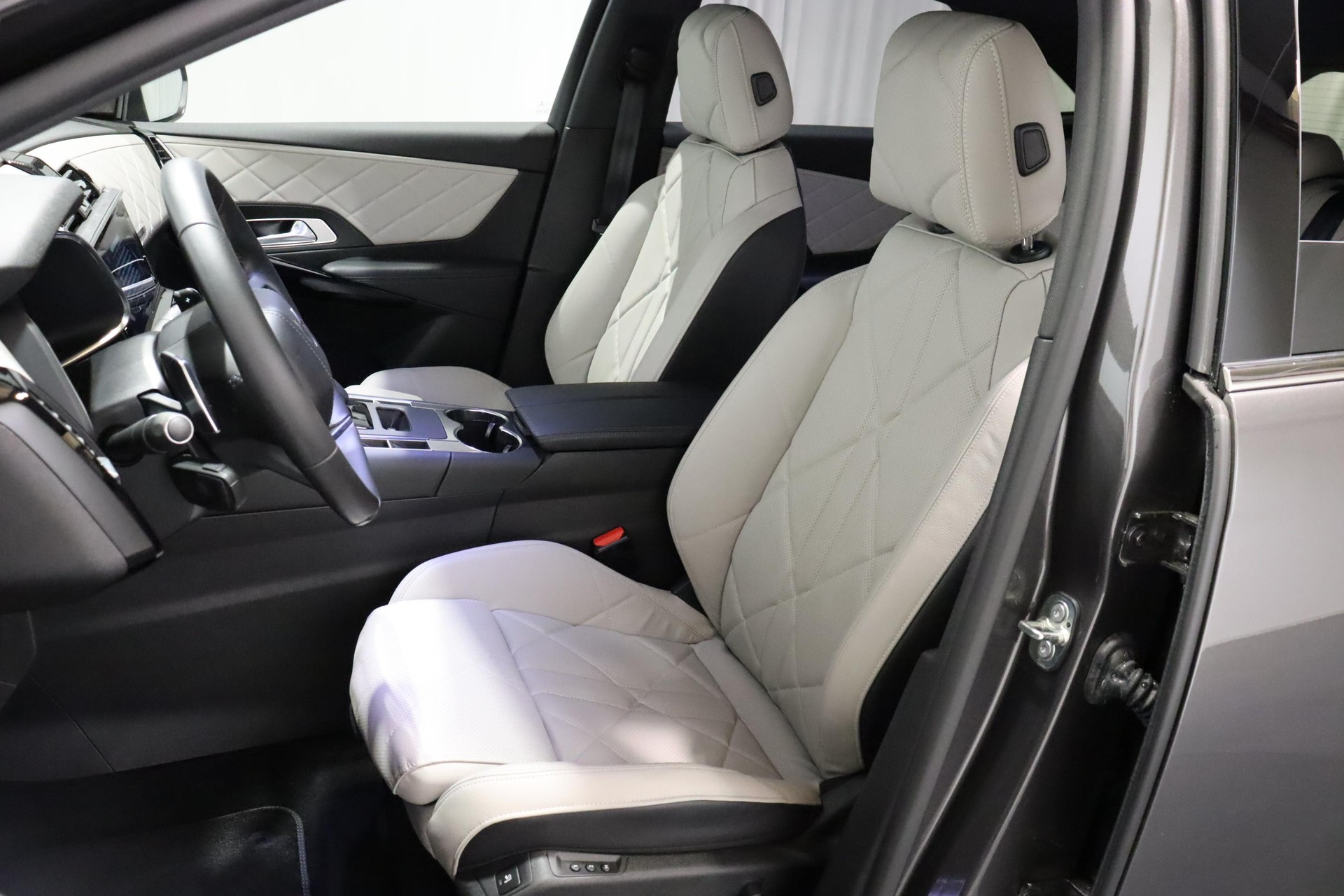 DS AUTOMOBILES 7 Crossback 1.6 E-Tense Rivoli 4x4-image-5