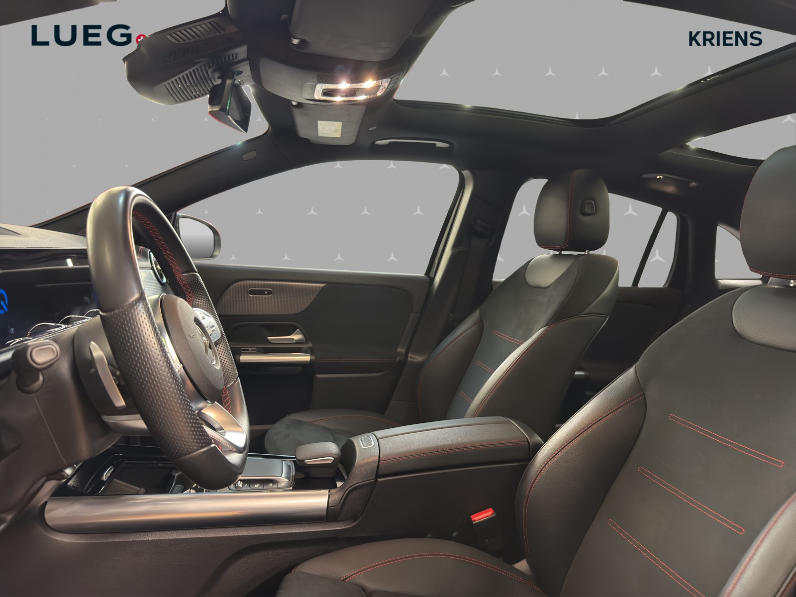 MERCEDES-BENZ EQA 300 4M - AMG / DISTRONIC / 360 Grad Kamera / Panorama-Dach-image-8