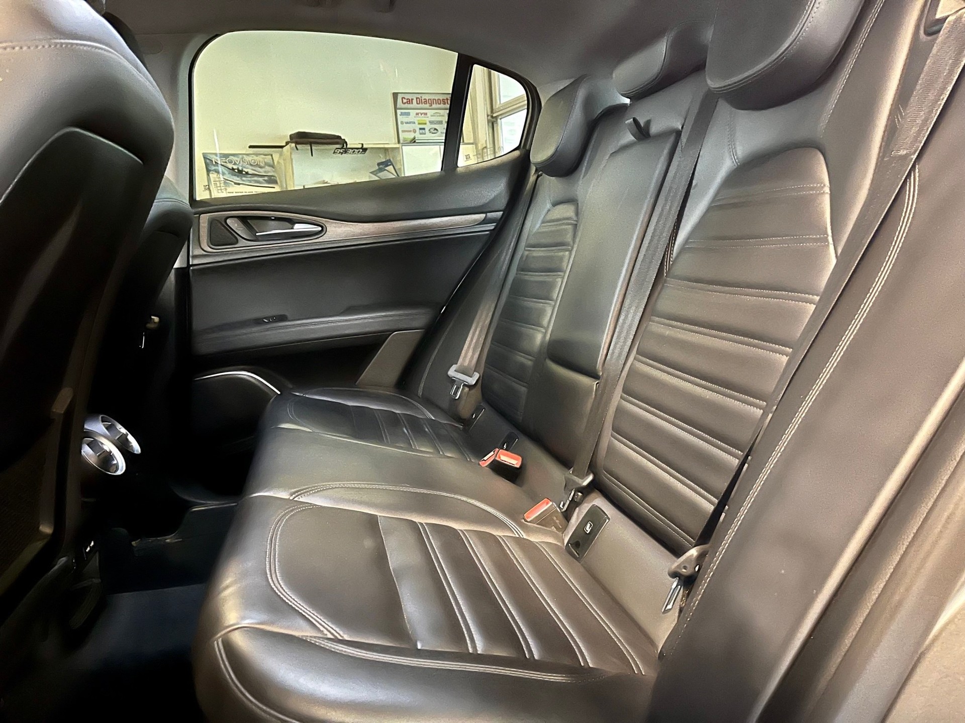 ALFA ROMEO Stelvio 2.0 First Edition Q4 Automatic Anhängerkupplung-image-7