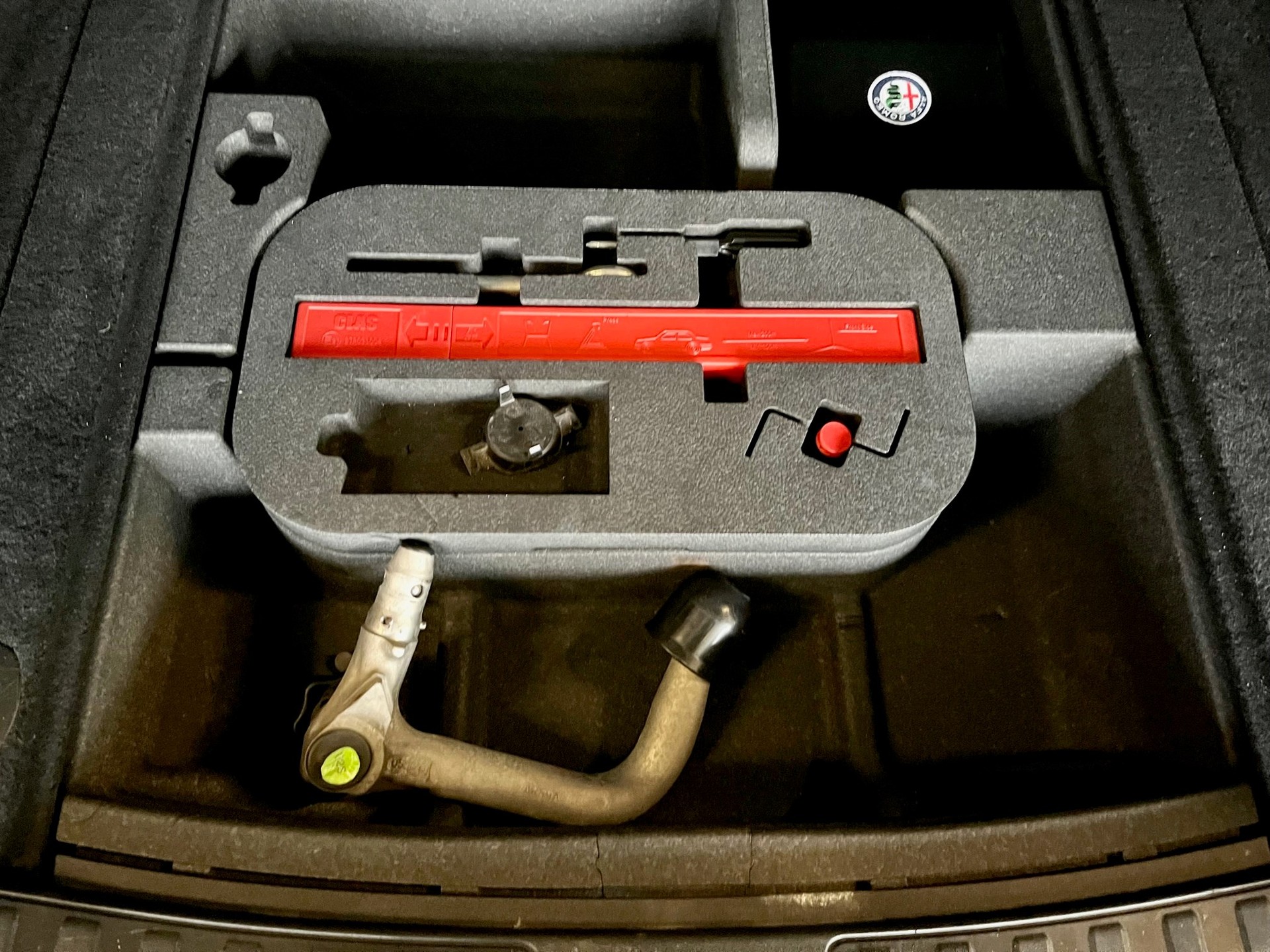 ALFA ROMEO Stelvio 2.0 First Edition Q4 Automatic Anhängerkupplung-image-14
